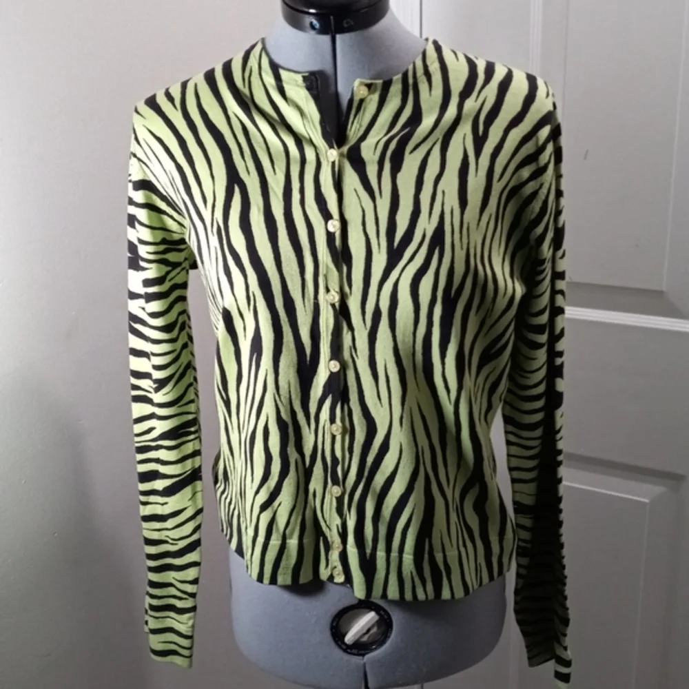 NWT City Silk Sz Small, Silk Lizard Black Sweater, Button Front. - Picture 2 of 8